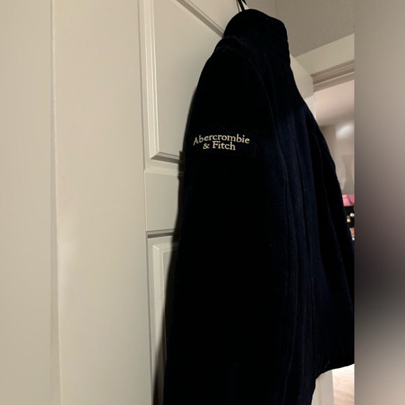 Abercrombie and Fitch men’s winter coat. - Picture 4 of 6